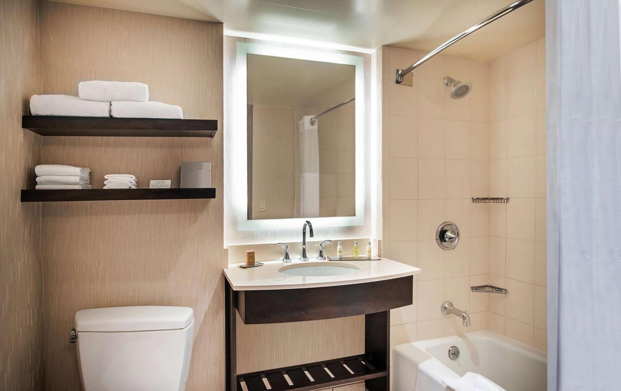 Doubletree By Hilton San Diego-mission Valley 4*